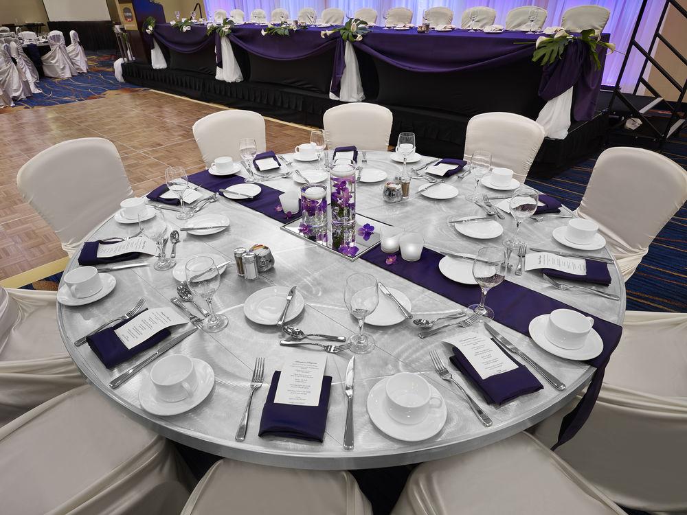 Courtyard By Marriott Edmonton West Otel Dış mekan fotoğraf